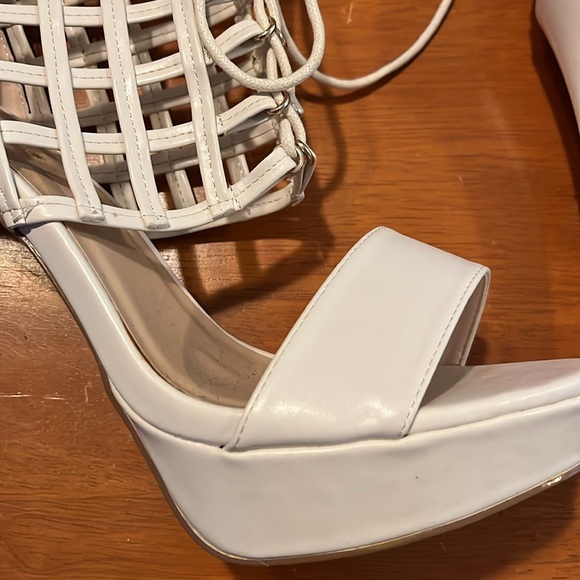 Shoe dazzle last price drop - Picture 4 of 9